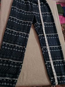 UNIQLO Printed Trouser
