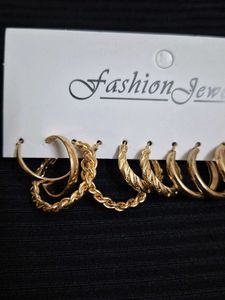 Gold Hoop Earring Set