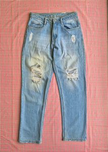 Ripped Jeans