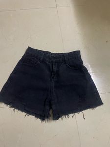 2 Bottoms And 5 Top Combo