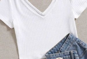 v neck crop top