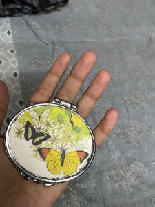 vintage pocket mirror