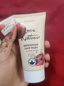 Oriflame Love Nature