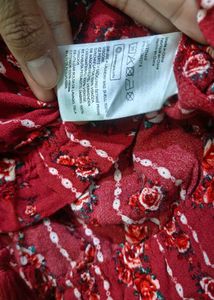 H&amp;M Off-Shoulder Top