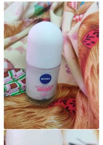 COMBO of Vaseline &amp; Nivea Roll On