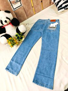 Stylish Light Wash Jeans