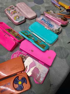 Combo Of 7 Pencil Box &amp; Poches In Good Condition