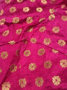 Women&#39;s Magenta Silk Blouse