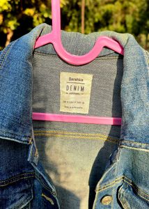 Trendy Blue Denim Jacket for Women