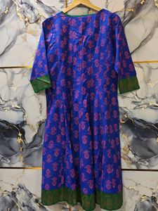 GLOBUS Blue Printed Kurta