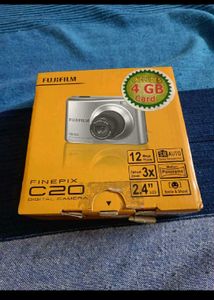 Fujifilm FinePix C20 Camera ( Not Working)