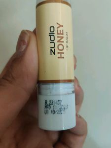 Zudio Honey Lip Balm