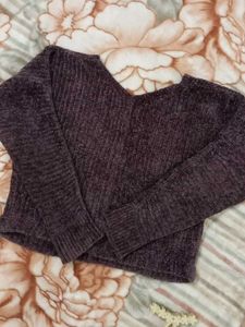 Cozy Plum Knit V-neck Sweater – Soft &amp; Warm