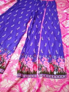 beautiful colours and disain 3 pic suit