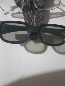 Clear Frame Glasses And 3d Glass