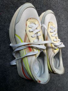 Puma Cruise Rider Sneakers