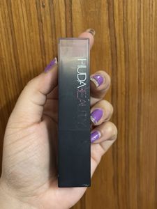 Huda Beauty Foundation