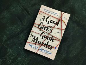 A Good Girl&#39;s Guide to Murder - By Holly Jackson