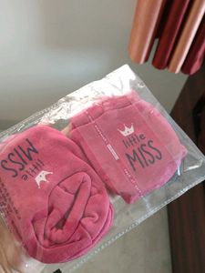Baby Mitton And Socks Set Of 3