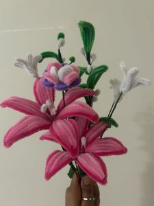 Pink Lily Pipe cleaner flower bunch