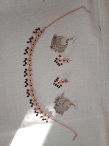 Elegant Necklace & Earring Set