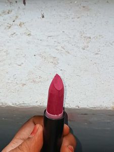 Blue Heaven Lipstick &amp; Tira Holder