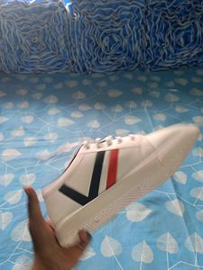 Very Good Looking Shoes And Stylish