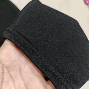 Black Cropped Leggings