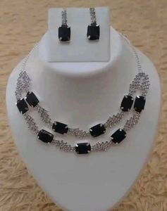 Brand New 2 Layer Necklace Witj Earrings