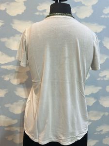 Stylish DKNY Graphic Tee