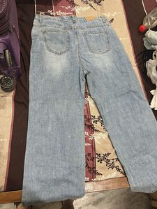Wide Leg Jeans - Light Wash