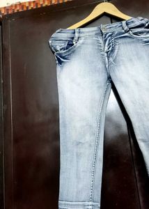 Grey Color Denim Jeans For 4- 5 Year Girl