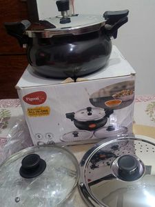 5 In 1 Cooker