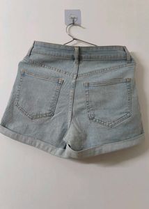 H&amp;M Mom Shorts