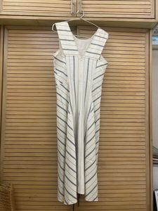 Formal Sleeveless Elegant Dress, Size UK 8. Cream