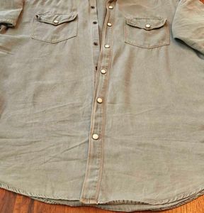 Vintage Style Gray Button Down Shirt