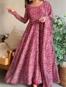 Elegant Anarkali Kurta Set