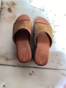 Stylish Brown  wedges