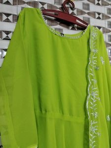 Gown And Duppata Set💚