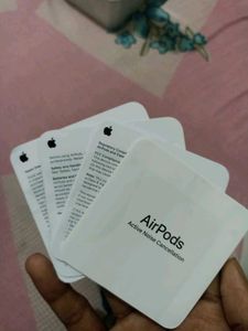 Apple AirPods (2nd Generation)