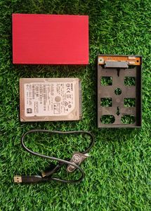 HGST 1TB Laptop hard Drive with Enclosure