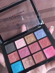 Hilaryrhoda 12 Color Wet Eyeshadow