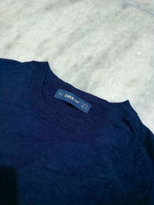 Elegant Zara Navy Blue Knit Top