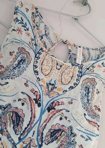 Pretty Floral Top