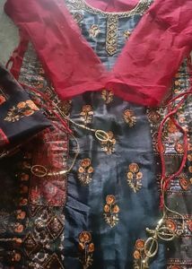 Kurti With Dupatta
