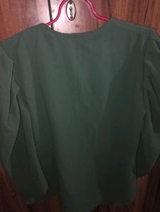 Green top size S
