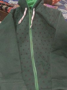 Green Printed sweater