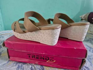 comfortable wedges in beige colour