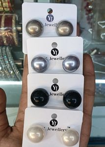 Earrings Heavy Studs