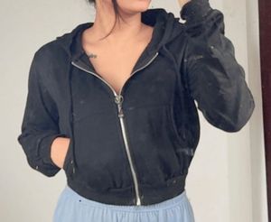 Black Hoodie Jacket (crop)